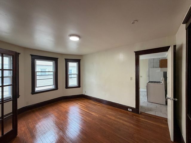 1017-1019 Canterbury St 2, Boston, MA 02131