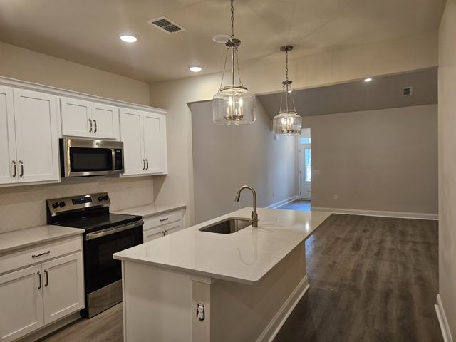 403 W Stonehaus Crossing, Antioch, TN 37013