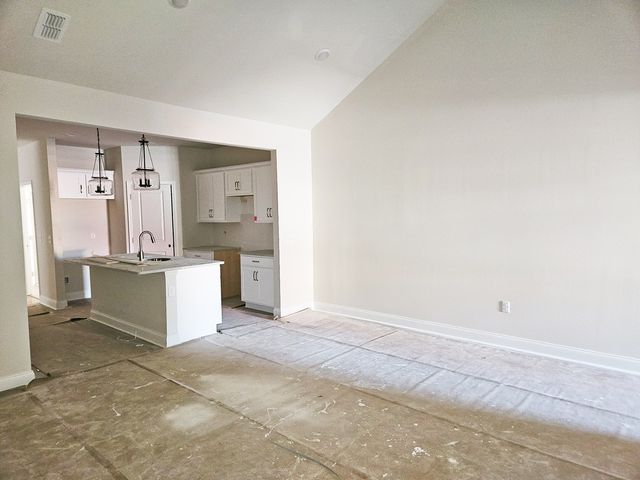 403 W Stonehaus Crossing, Antioch, TN 37013