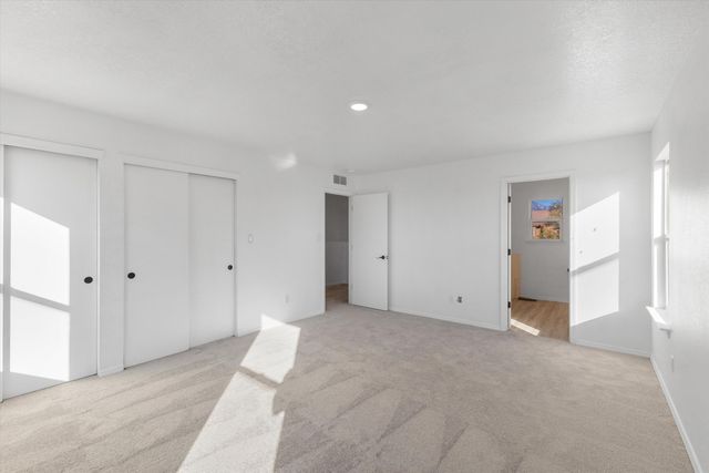 7701 La Brea Street NE, Albuquerque, NM 87113