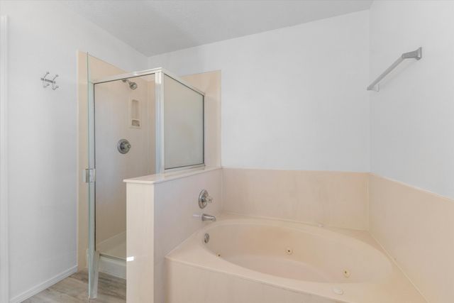 7701 La Brea Street NE, Albuquerque, NM 87113