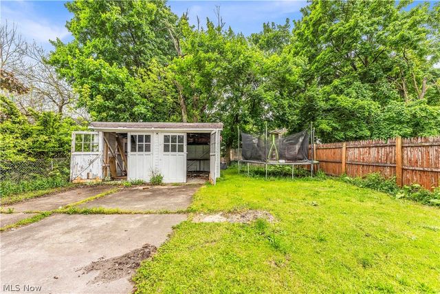 4105 Muriel Avenue, Cleveland, OH 44109