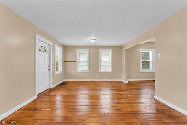 4105 Muriel Avenue, Cleveland, OH 44109