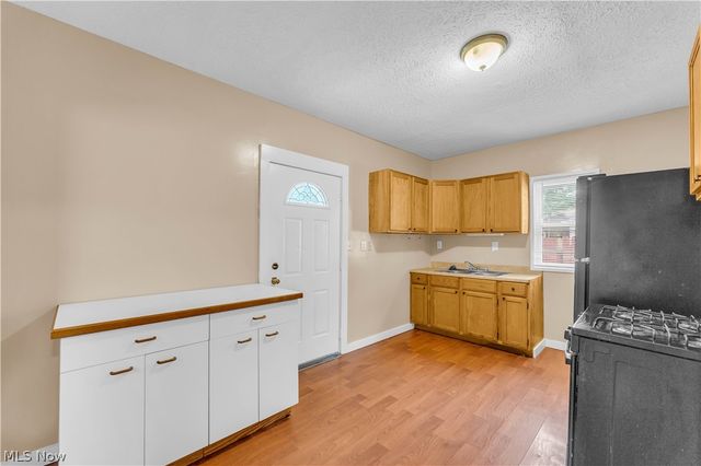 4105 Muriel Avenue, Cleveland, OH 44109