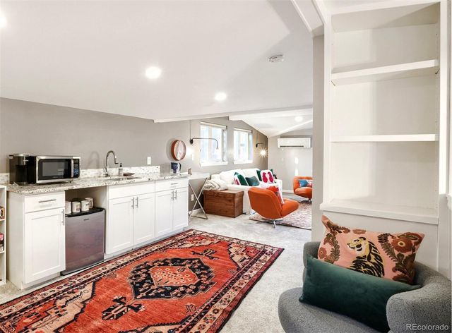 10 S Lincoln Street, Denver, CO 80209