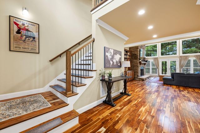 365 Lookout View Drive, Jasper, TN 37347