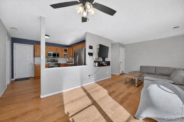 1019 Pocono Trail, Ballwin, MO 63021