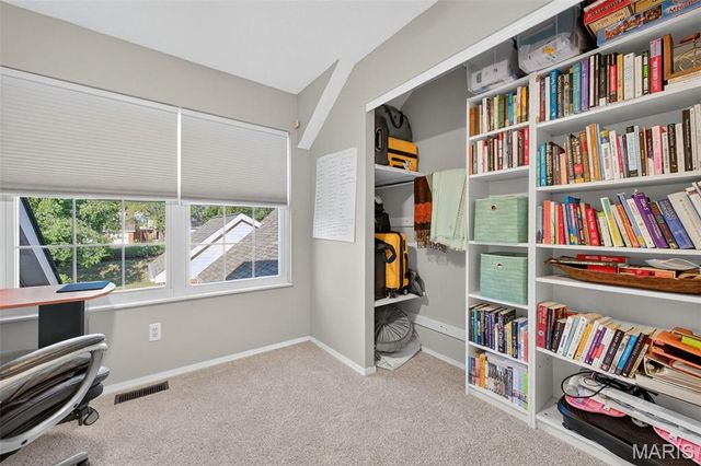 1019 Pocono Trail, Ballwin, MO 63021