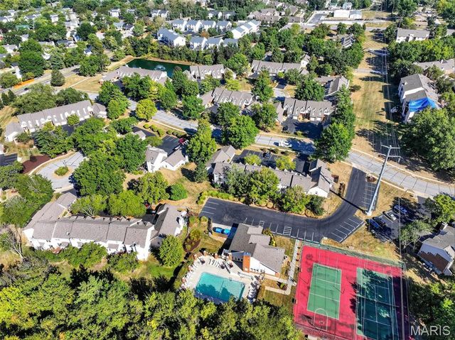1019 Pocono Trail, Ballwin, MO 63021