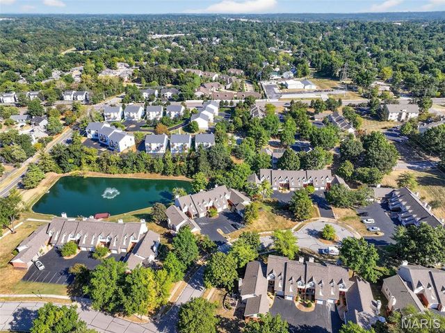 1019 Pocono Trail, Ballwin, MO 63021