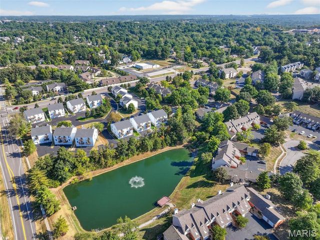 1019 Pocono Trail, Ballwin, MO 63021