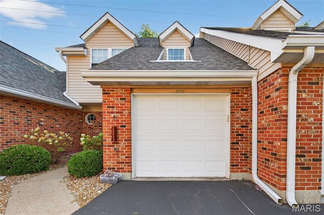 1019 Pocono Trail, Ballwin, MO 63021