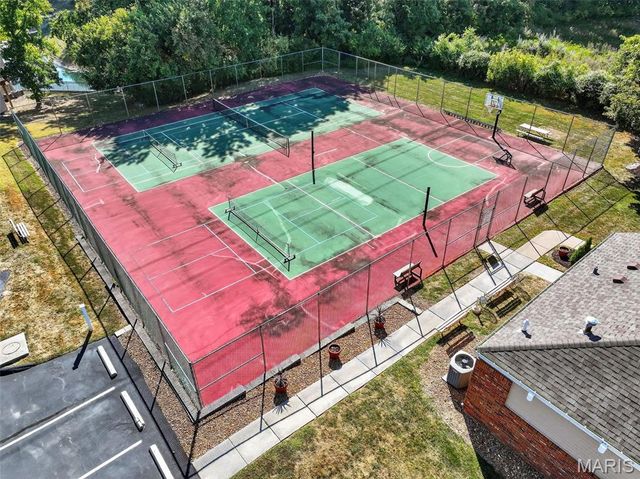 1019 Pocono Trail, Ballwin, MO 63021