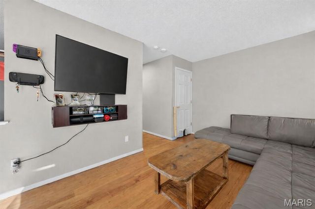 1019 Pocono Trail, Ballwin, MO 63021