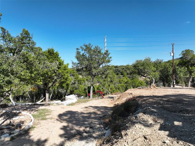 19516 Bee Creek Tavern RD, Spicewood, TX 78669