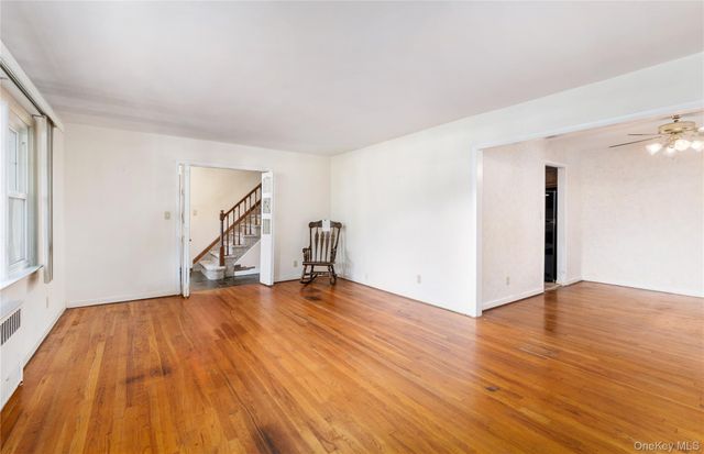 16 Heritage Place S, Nesconset, NY 11767