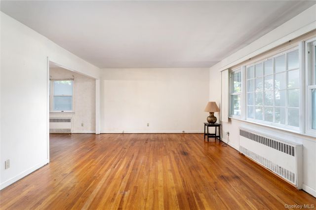16 Heritage Place S, Nesconset, NY 11767