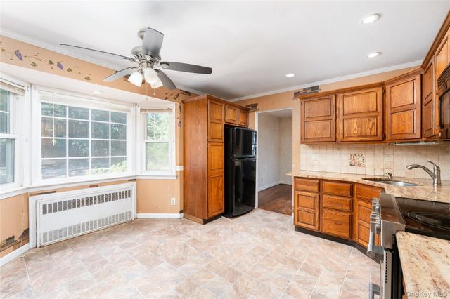 16 Heritage Place S, Nesconset, NY 11767