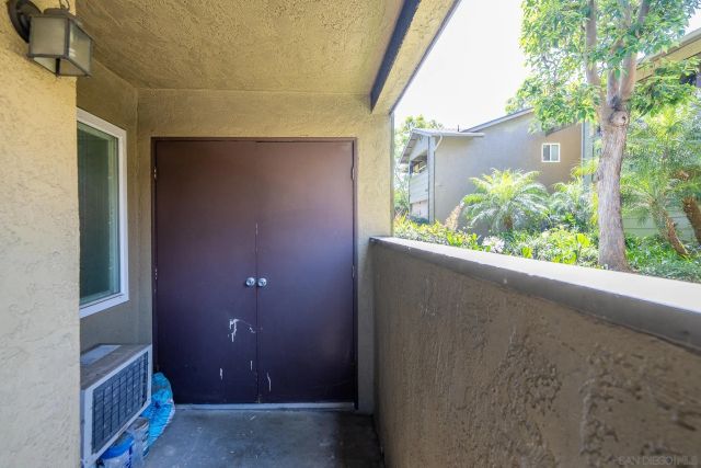 180 Avenida Descanso A, Oceanside, CA 92057