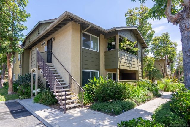 180 Avenida Descanso A, Oceanside, CA 92057