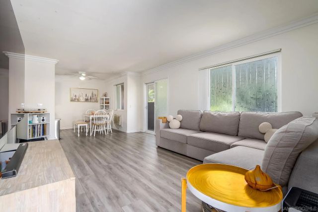 180 Avenida Descanso A, Oceanside, CA 92057