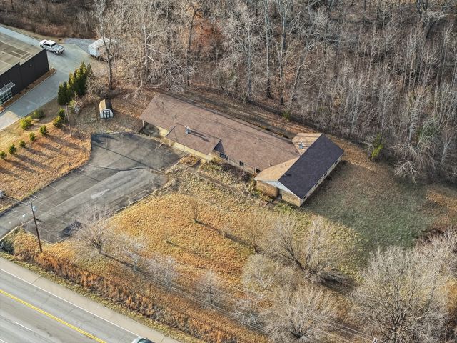 2425 Highway 41A Byp, Clarksville, TN 37043