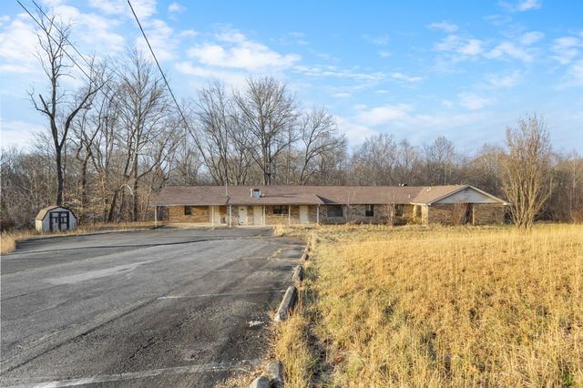 2425 Highway 41A Byp, Clarksville, TN 37043