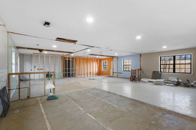 2425 Highway 41A Byp, Clarksville, TN 37043