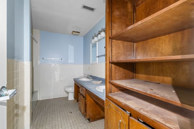 2425 Highway 41A Byp, Clarksville, TN 37043