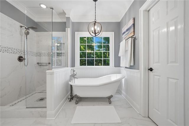 153 York Place, Calhoun, GA 30701