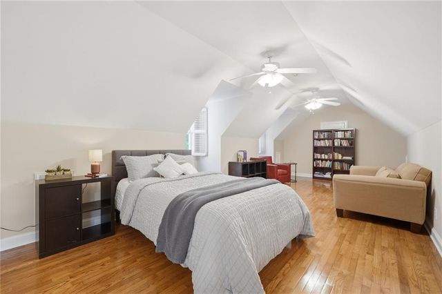 153 York Place, Calhoun, GA 30701