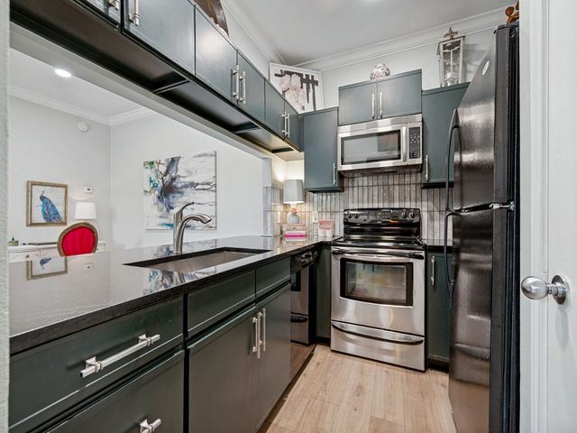 4221 Cole Avenue 108, Dallas, TX 75205