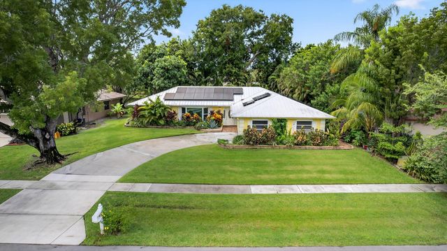 1233 Mystic Way, Wellington, FL 33414