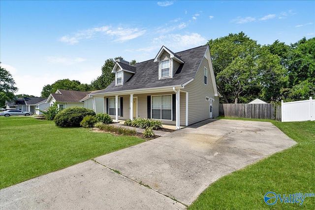13906 Creely Drive, Huntsville, AL 35803