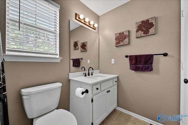 13906 Creely Drive, Huntsville, AL 35803