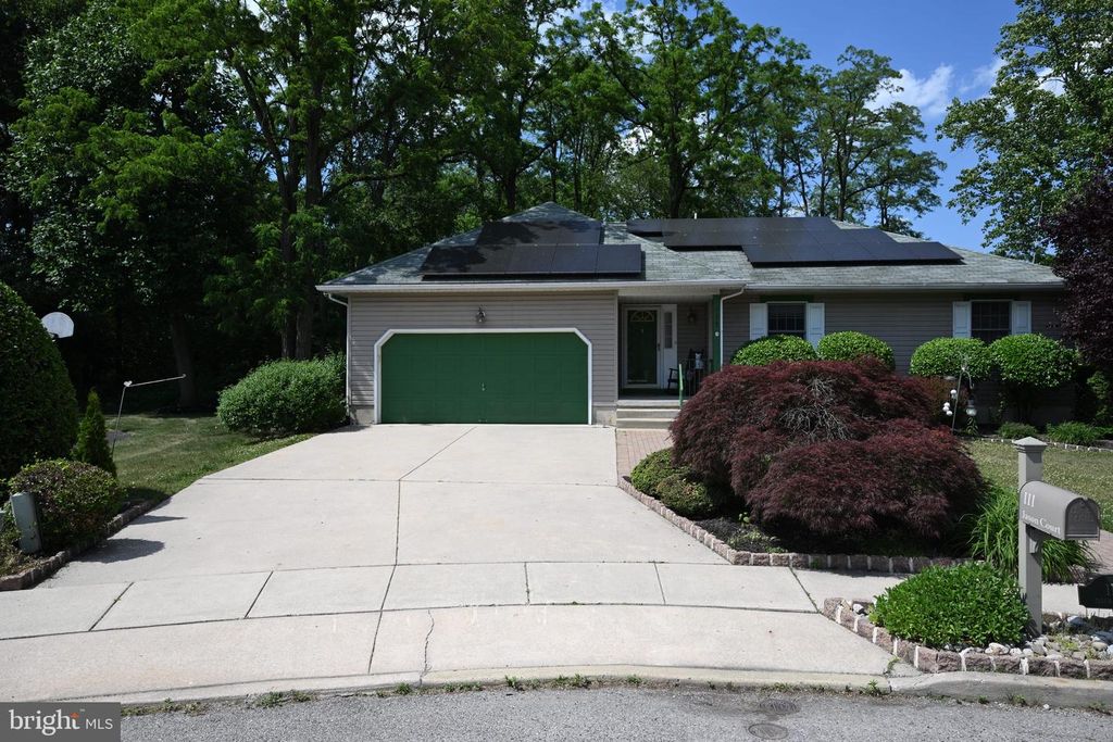 111 JASON CT, Delran, NJ 08075