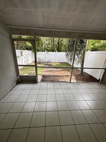 11127 ALDERLY COMMONS COURT, Orlando, FL 32837