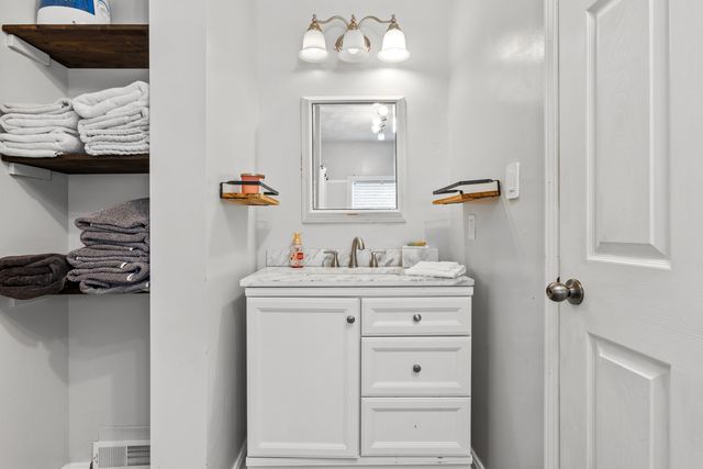 64 Coskery Pike, Flemingsburg, KY 41041