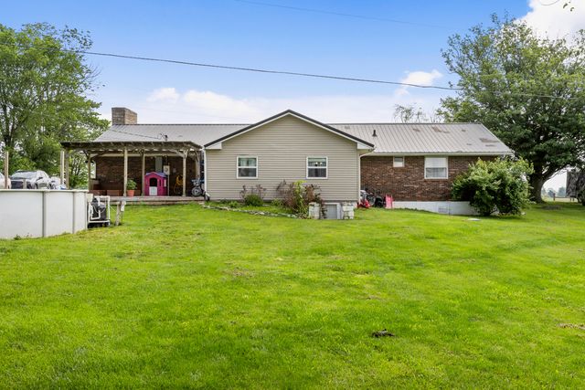 64 Coskery Pike, Flemingsburg, KY 41041