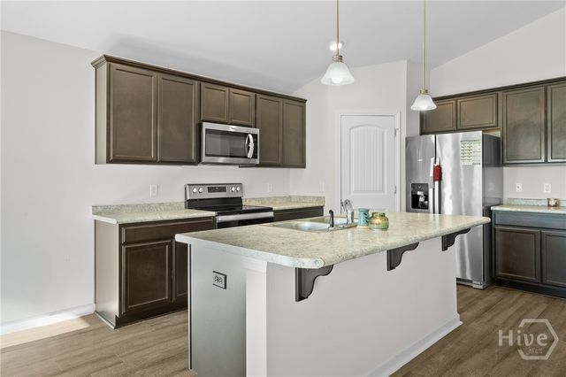 97 Dunnoman Drive, Savannah, GA 31419