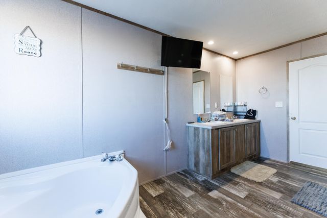 6901 Pr Kimber, Shallowater, TX 79363