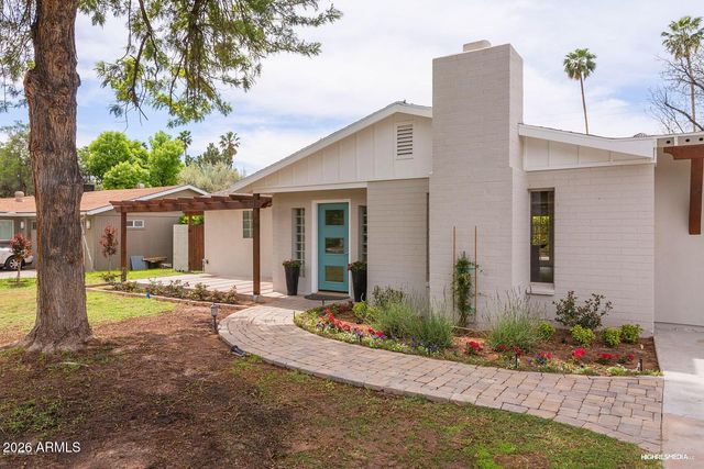 4210 N 34th Place, Phoenix, AZ 85018