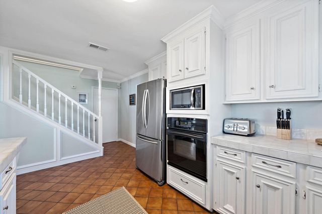 4402 Tampico Way, Galveston, TX 77554