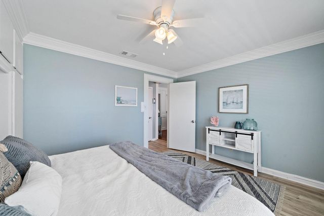 4402 Tampico Way, Galveston, TX 77554