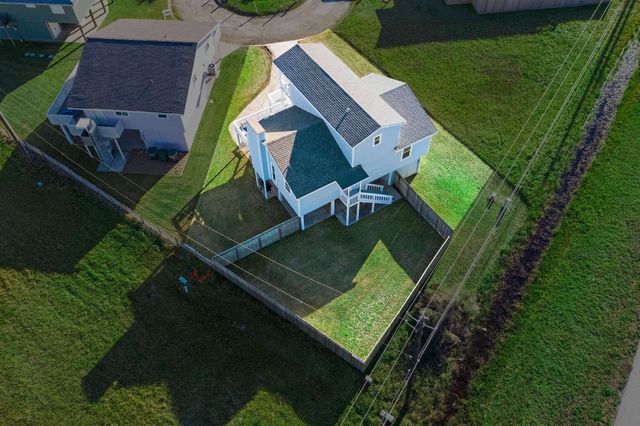 4402 Tampico Way, Galveston, TX 77554