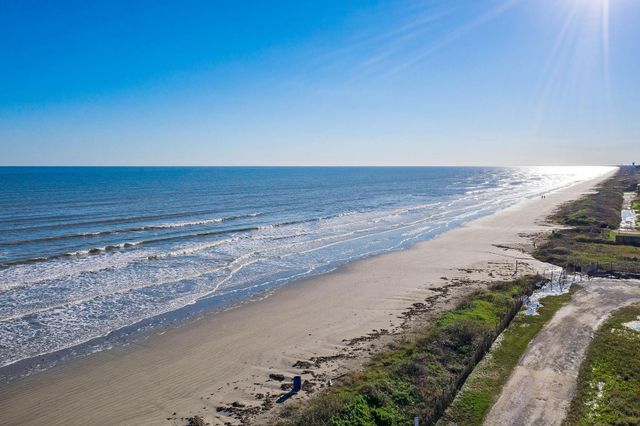 4402 Tampico Way, Galveston, TX 77554