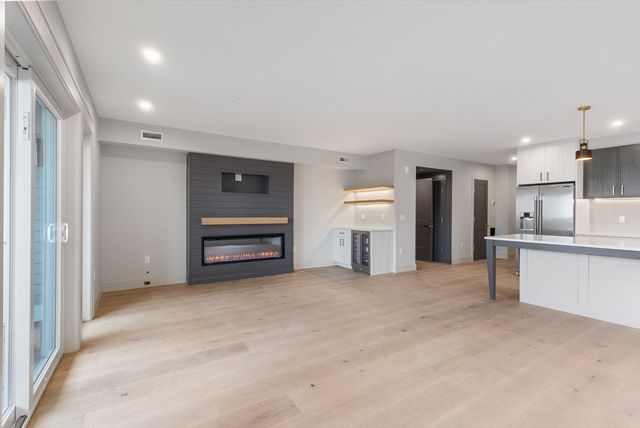 59 Spear St. 401, Quincy, MA 02169