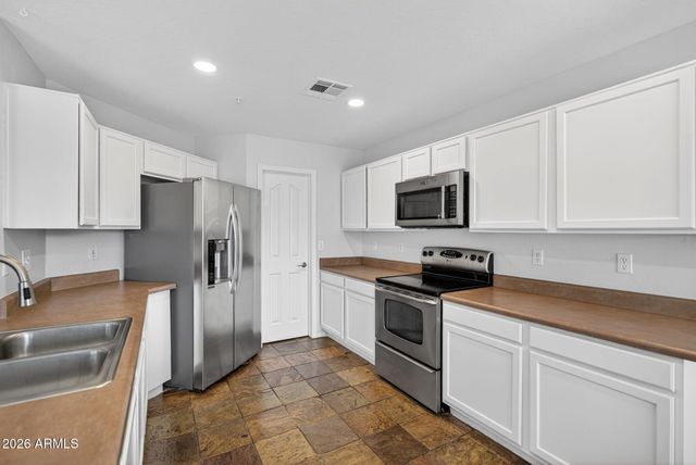 7474 E CHRISTMAS CHOLLA Drive, Scottsdale, AZ 85255