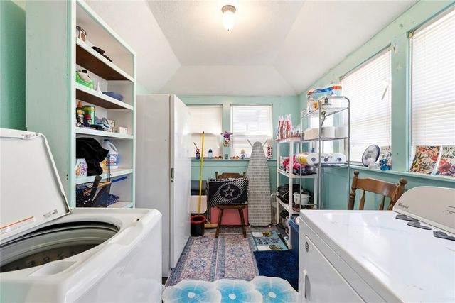 227 N K Avenue, El Reno, OK 73036