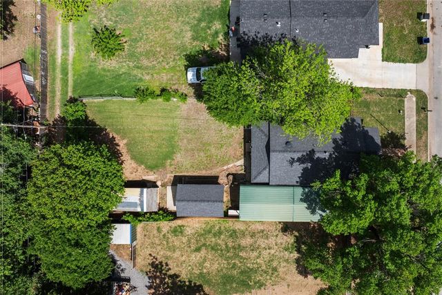 227 N K Avenue, El Reno, OK 73036